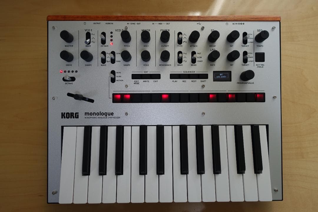 【美品】KORG monologue アナログシンセサイザー 25鍵