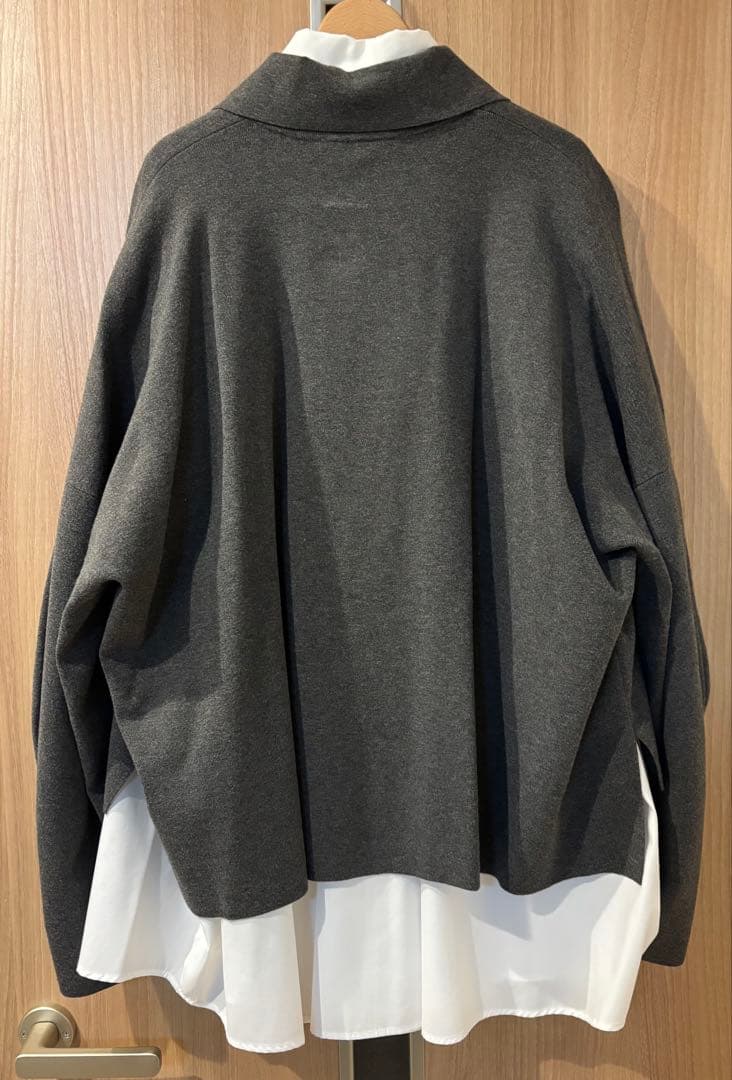 トップス COLLAR BOX CARDIGAN