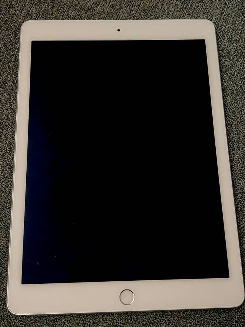 【美品】Apple iPad Air2 16GB シルバー