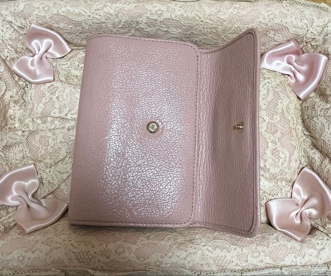 miumiu♡リボンが可愛い折りたたみ財布
