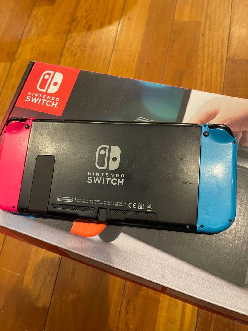 Nintendo Switch 本体 ネオンレッド/ブルー 2017年製造品