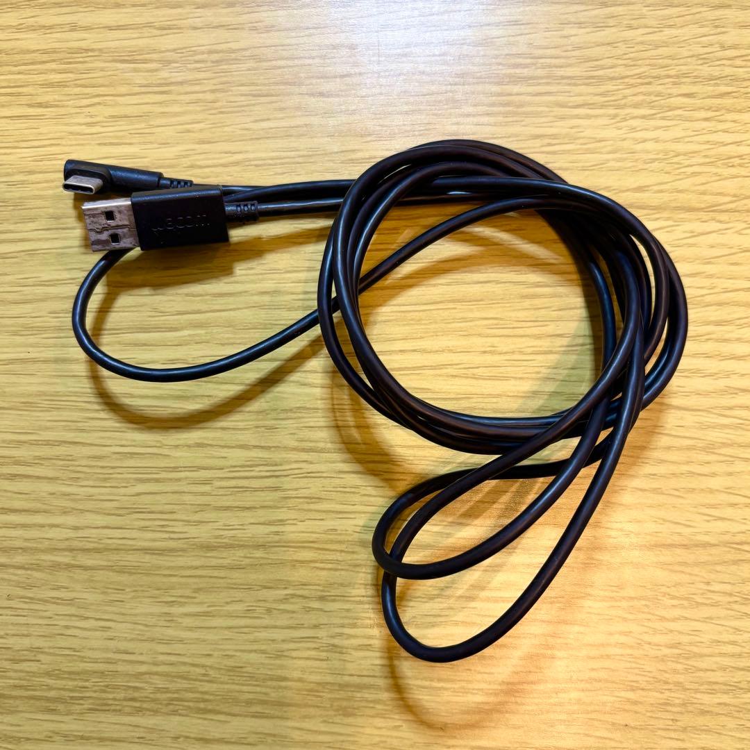 Wacom Intuos Pro PTH-460 板タブ