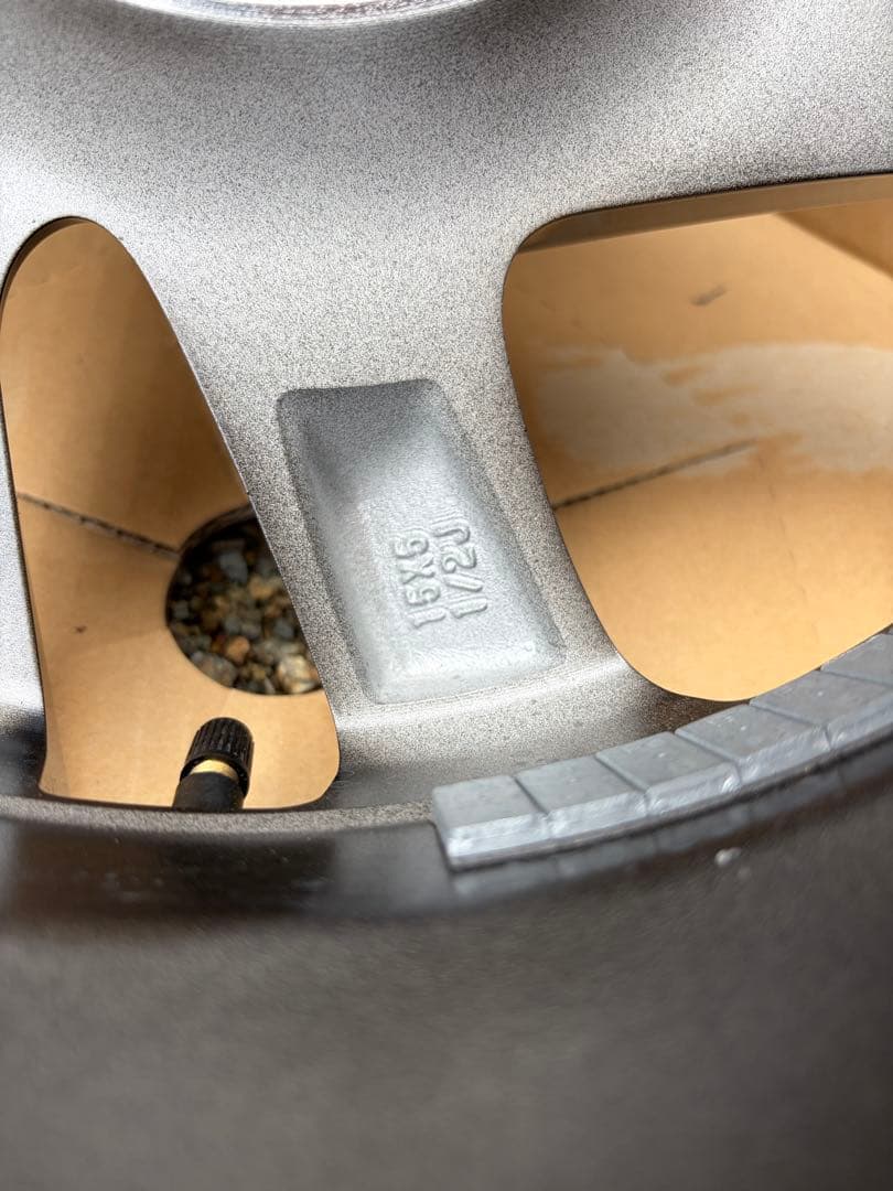 ナルト ②トヨタ シエンタ 純正ホイール 15インチ 新車外し