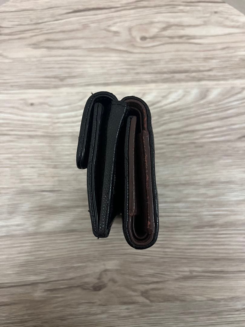 CHANEL シャネル　財布　キャビアスキン