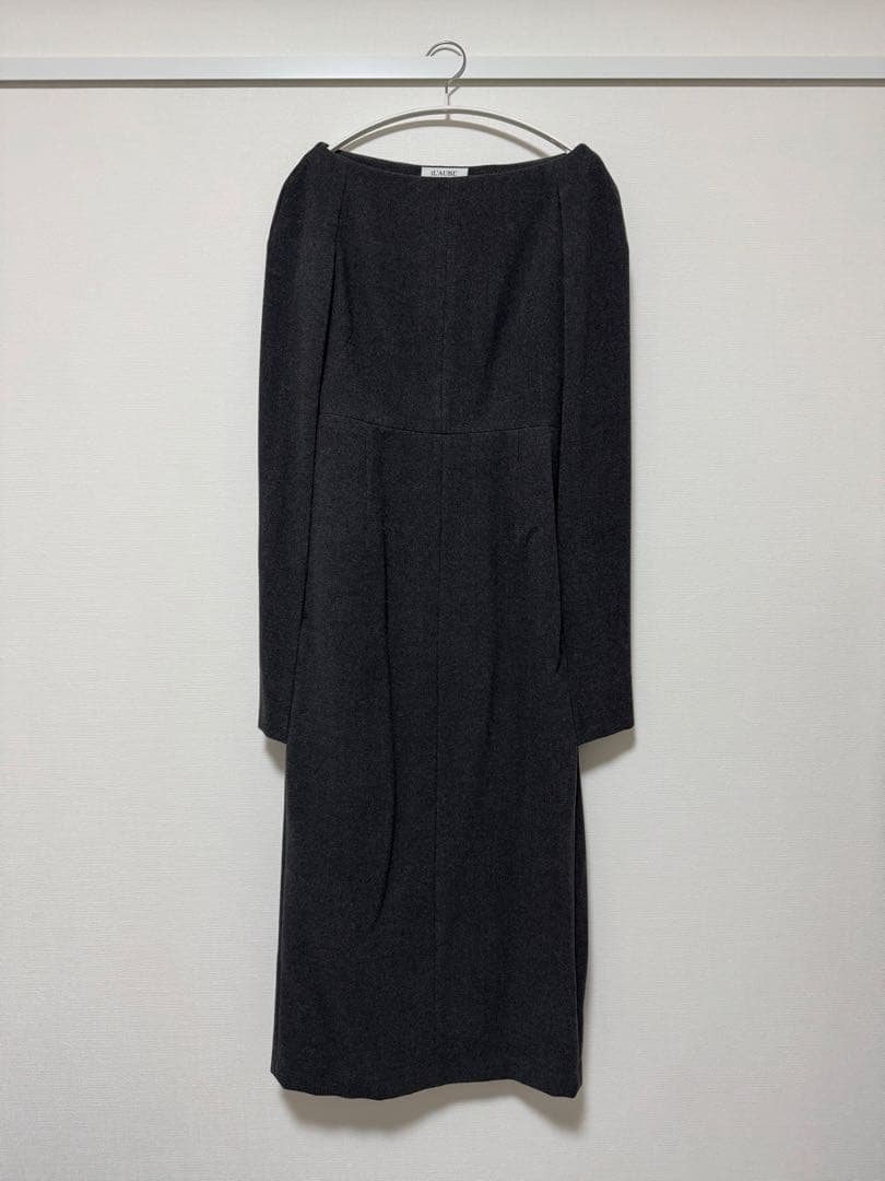 ワンピース Narrow line Cape Dress laubeblanc