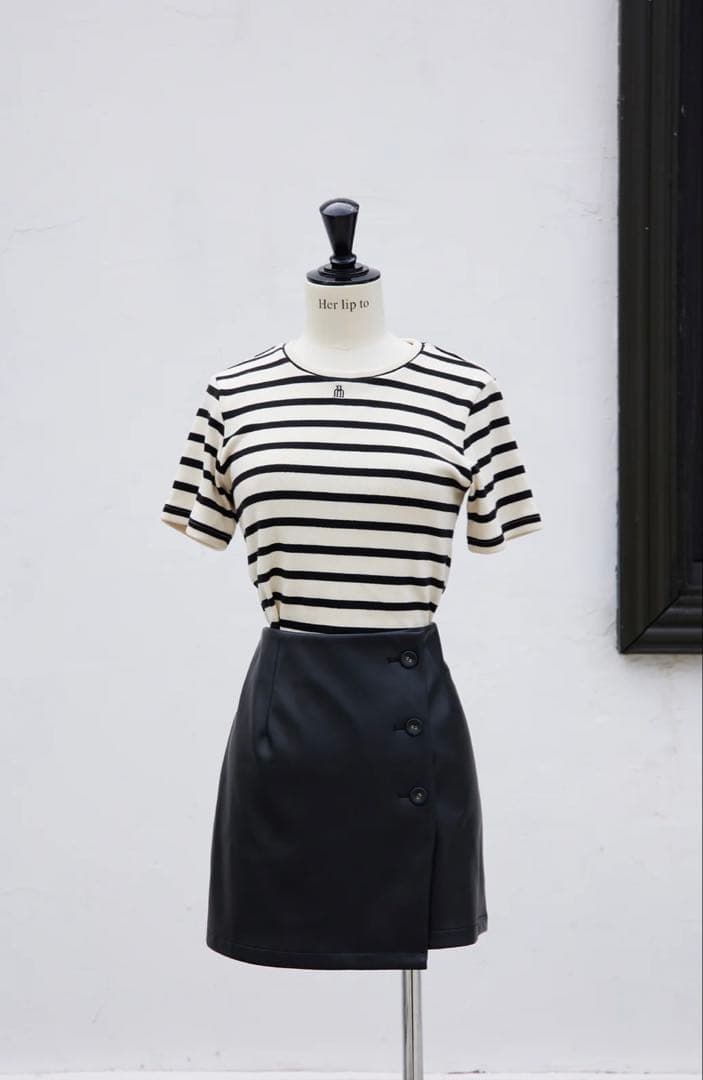 Herlipto♡Trois Logo Ribbed Tee トップス ボーダー
