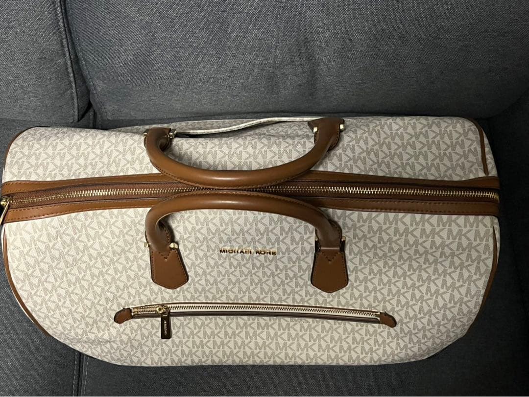 未使用級‼️MICHAEL KORS マイケルコース　ボストンバック