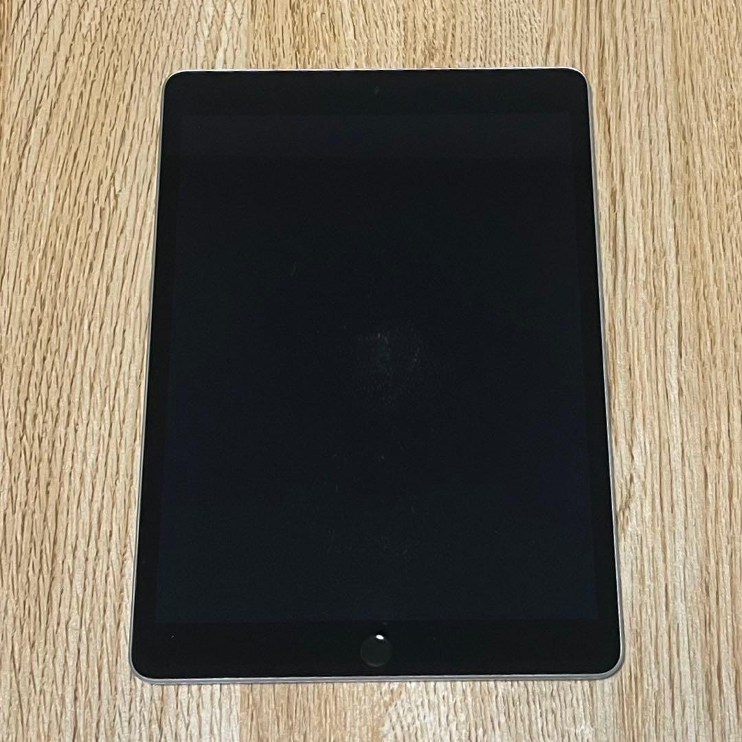 【傷あり】Apple iPad 第9世代 シルバー 本体