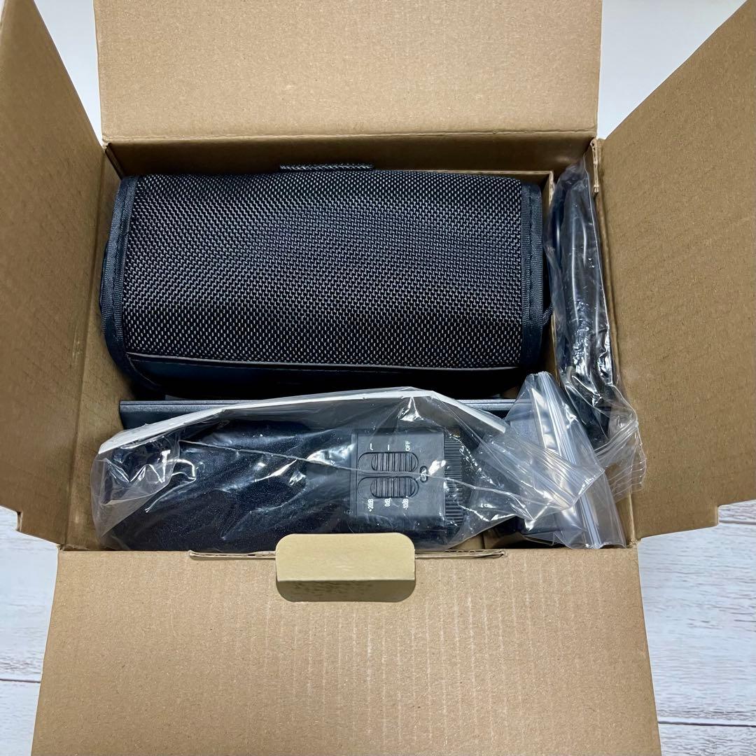 【中古美品】4K ULTRA HD デジタルビデオカメラ マイク付 Wi-Fi