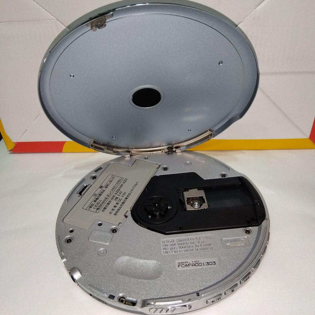 パナソニックSL−ＣＴ810ポータブルCDプレーヤー