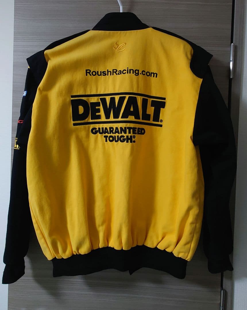 NASCARレーシングジャケット DeWALT