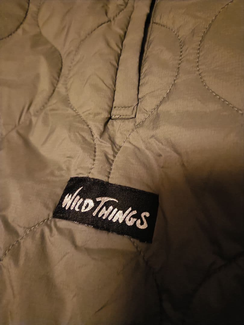 【箱付き】WILD THINGS キルティング防寒ケープ／モス