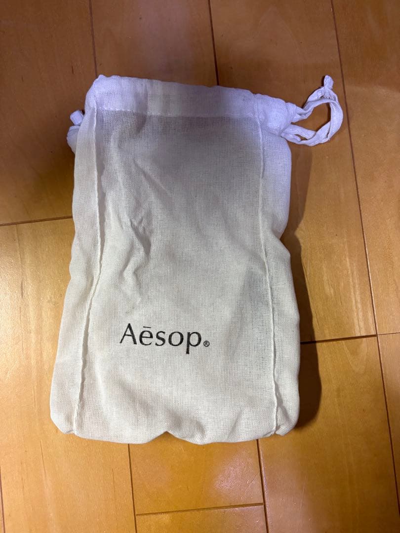 ￼ Aesop ヴィレーレ オードパルファム