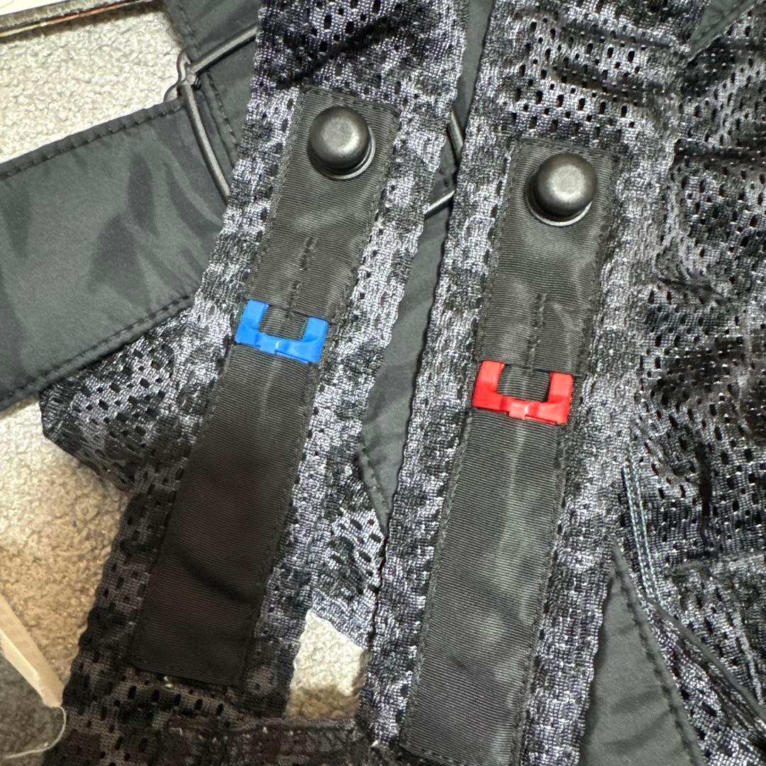 希少！BABYBJÖRN 抱っこひも ブラック・レオパード柄
