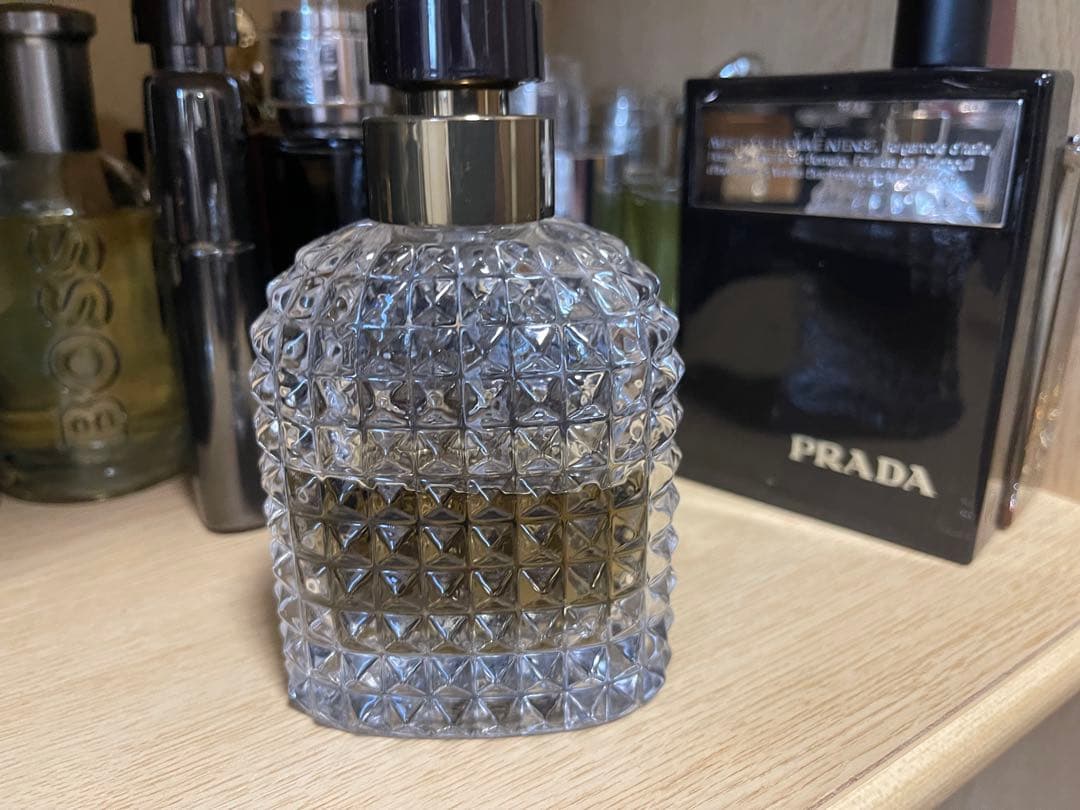 VALENTINO ウオモ オードトワレ 100ml