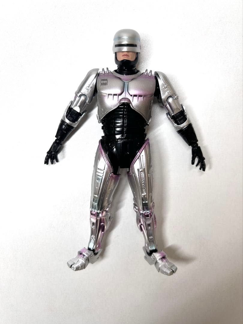 MAFEX No.225 ロボコップ ROBOCOP Renewal Ver.