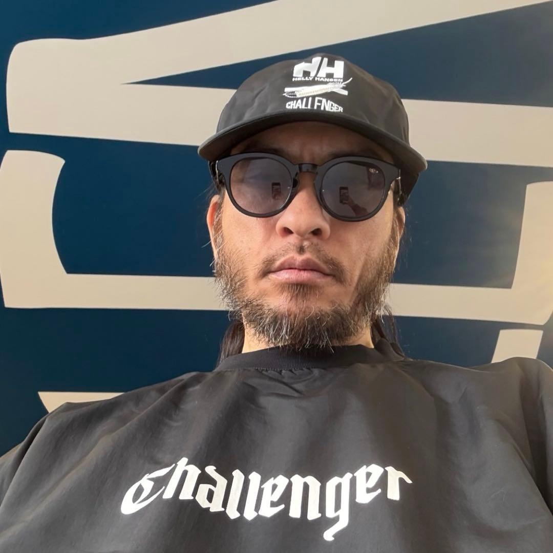 HELLY HANSEN × CHALLENGER レーシングウインドキャップ