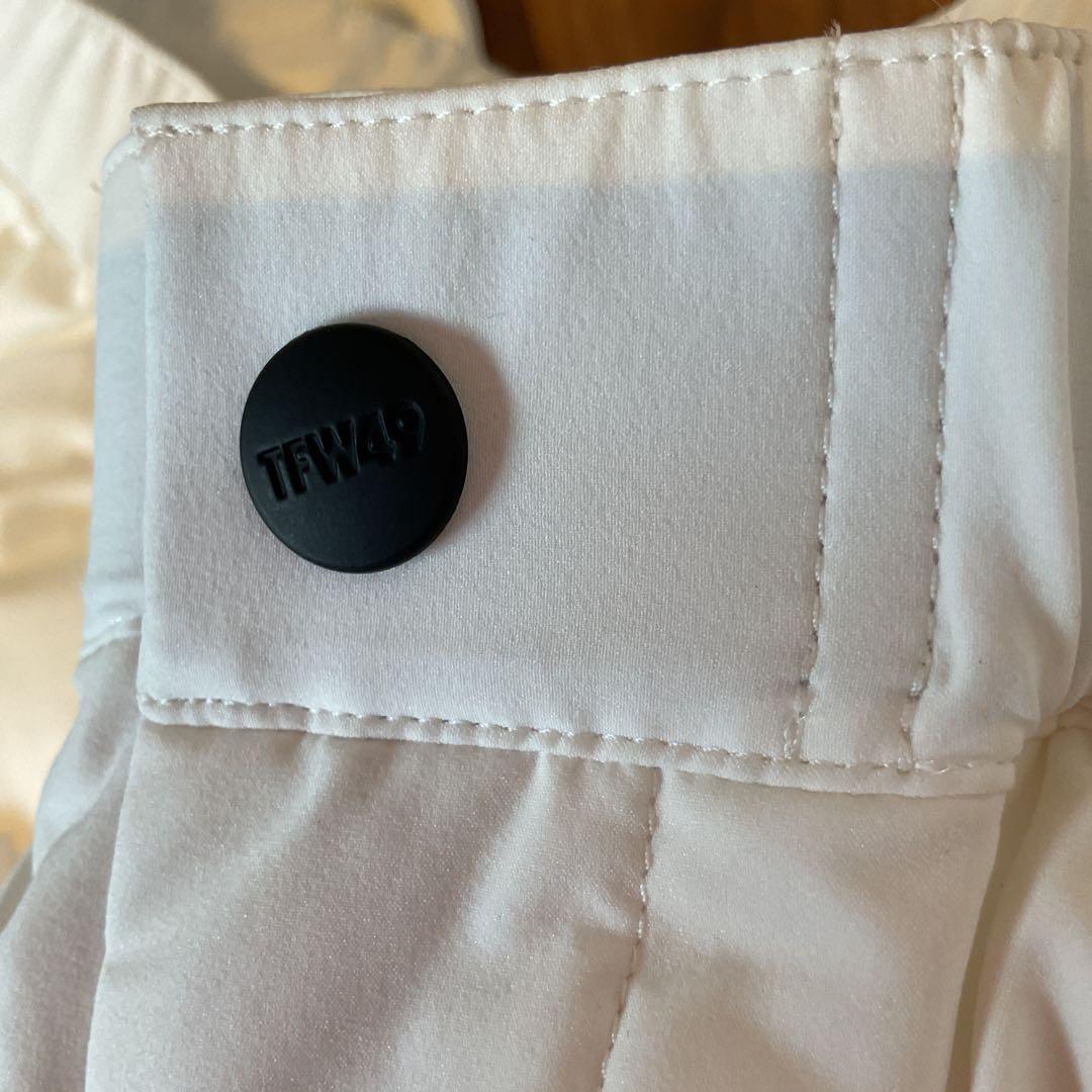 た*)様 TFW49 SHIELD WARMER PANTS サイズL 白　サン
