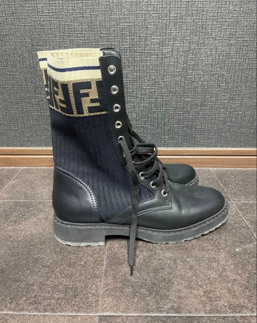 Fendi フェンディ　ショートブーツ