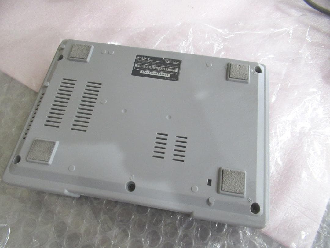 ソニー プレイステーション クラシックSCPH-1000R 本体　PSクラシック