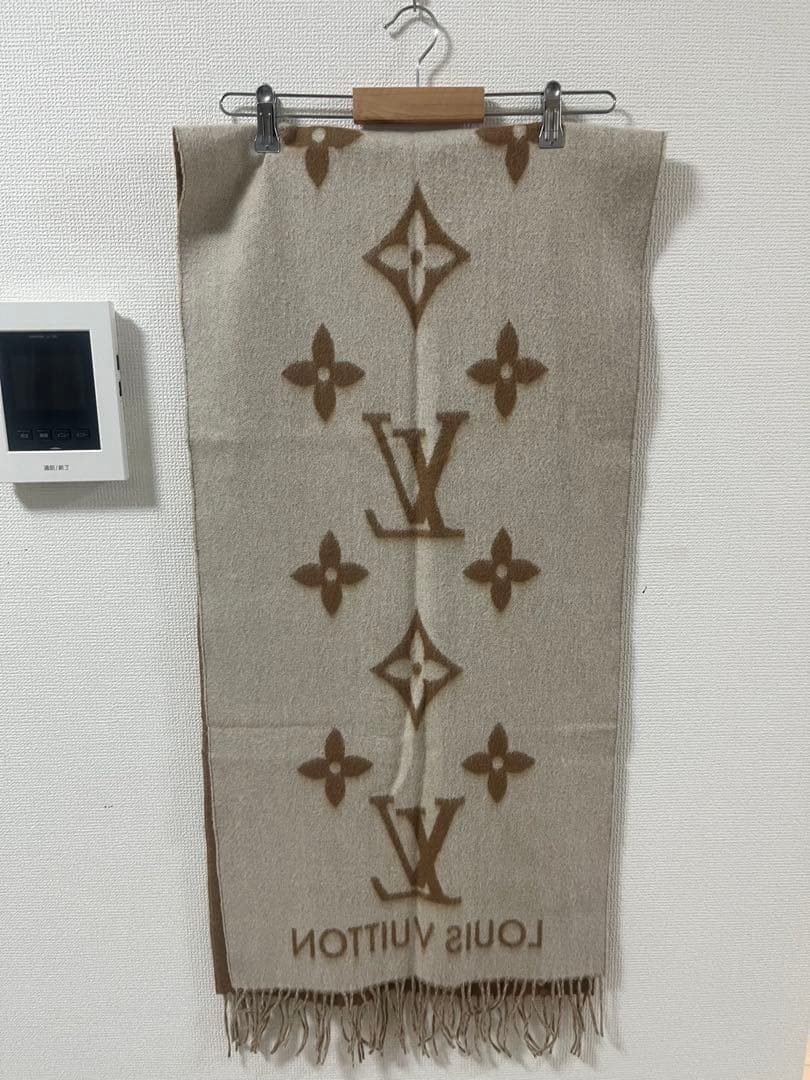 最終値下げLOUIS VUITTON エシャルプ・レイキャビックマフラー