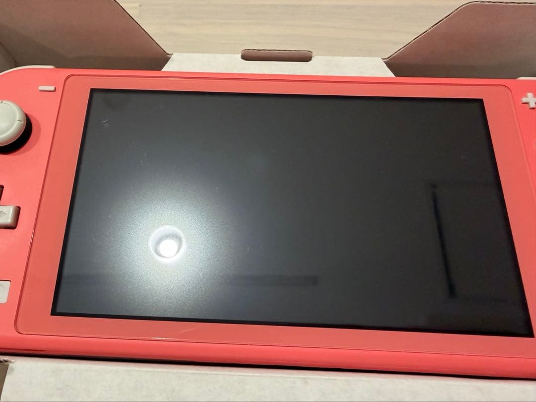 Nintendo Switch Lite コーラル 本体 箱 (充電器無し)