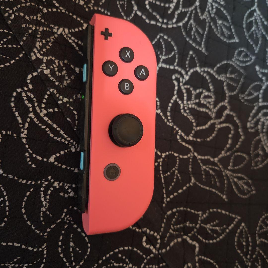 大*者様 訳アリ ジャンク switch 液晶 本体とジョイコン右 換装済