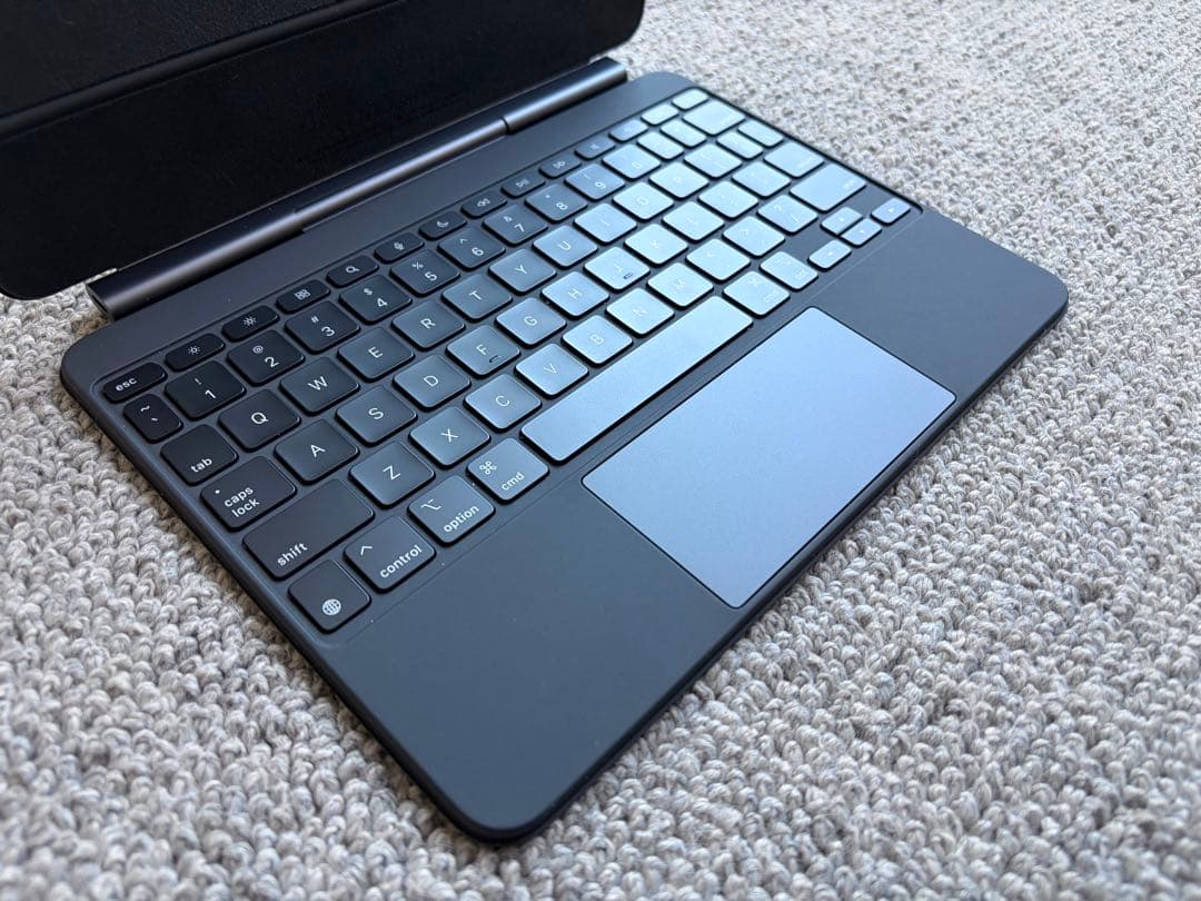 Apple 11インチiPadAir Magic Keyboard US
