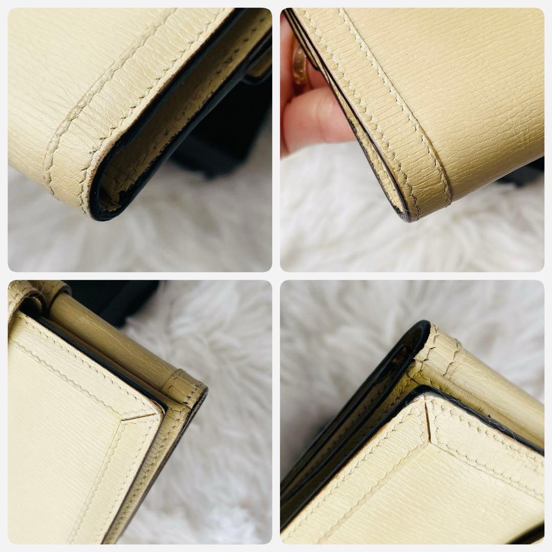 美品⭐︎GUCCI ベージュ Gロゴ ゴールド金具 二つ折り 財布 専用箱付き