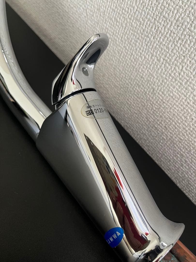 【美品】LIXIL キッチン用タッチレス水栓　JF-NA466S型