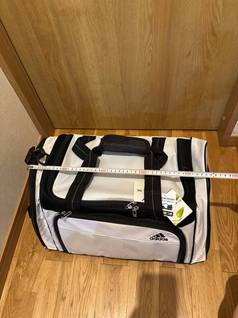 新品、未使用adidasアディダス ゴルフ ボストンバック　修学旅行等、