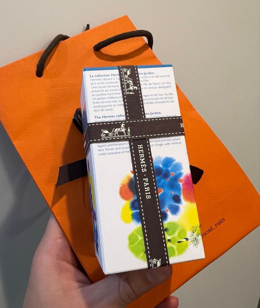 【新品】HERMES 新作 オードトワレ『珊瑚礁の庭』50ml（レフィラブル）