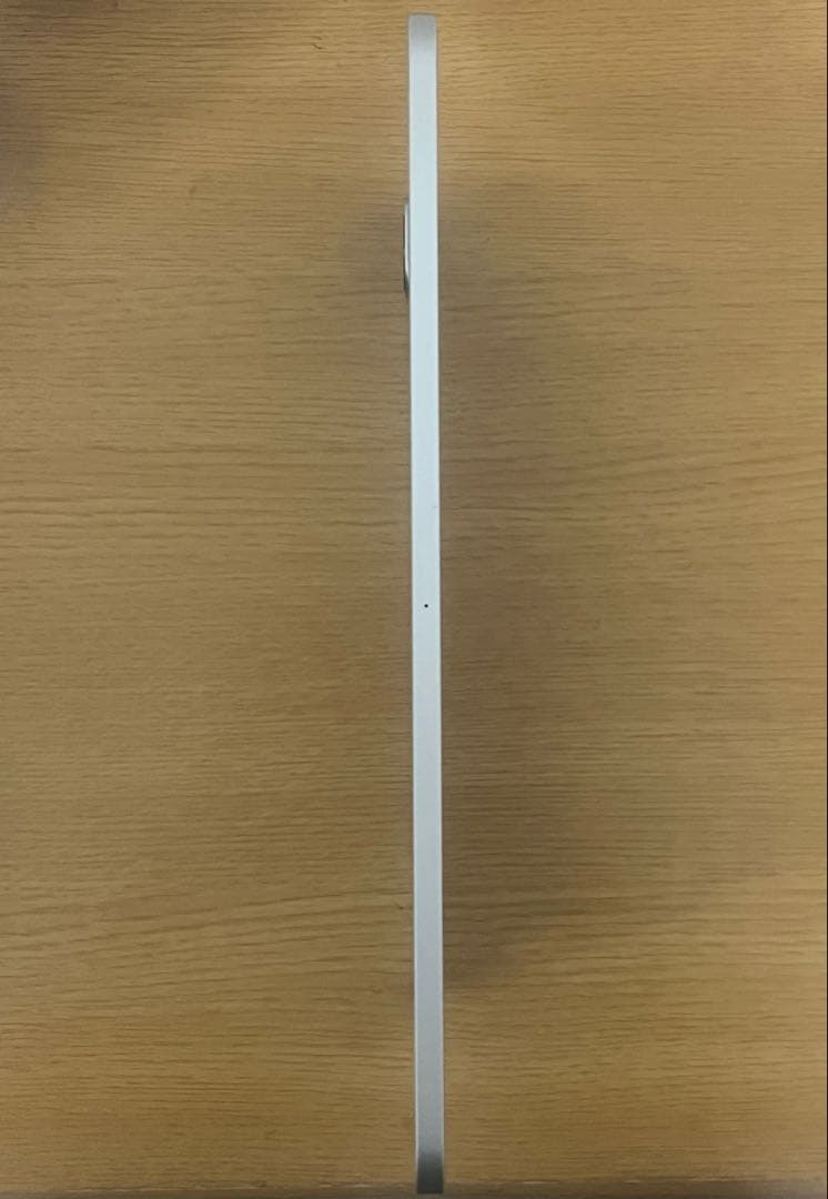 iPad Pro 第3世代　11インチ　Wi-Fiモデル128GB 充電器付き