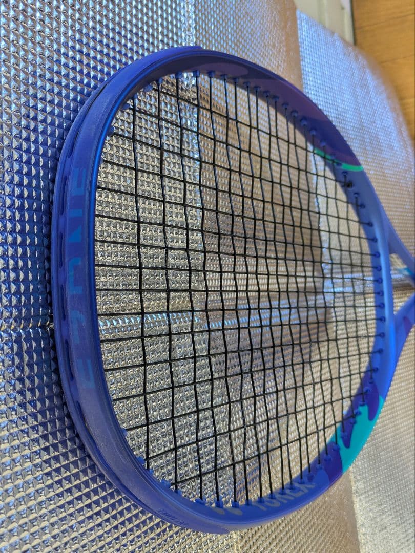 YONEX EZONE 100, g2 テニスラケット
