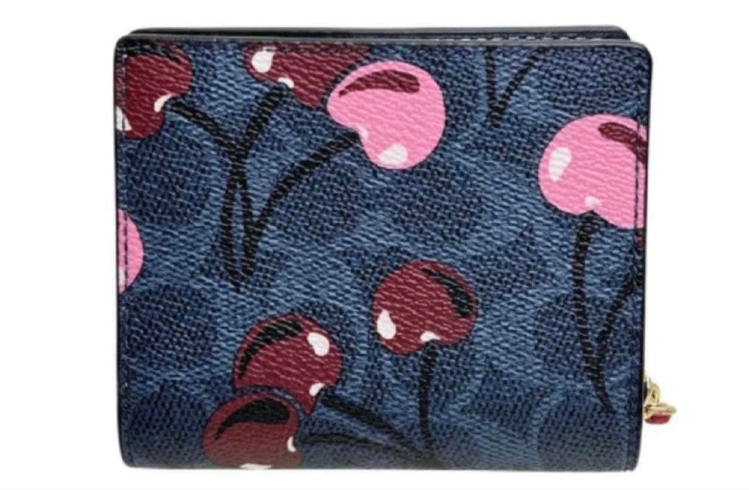 COACH チェリー柄 二つ折り財布 CZ347