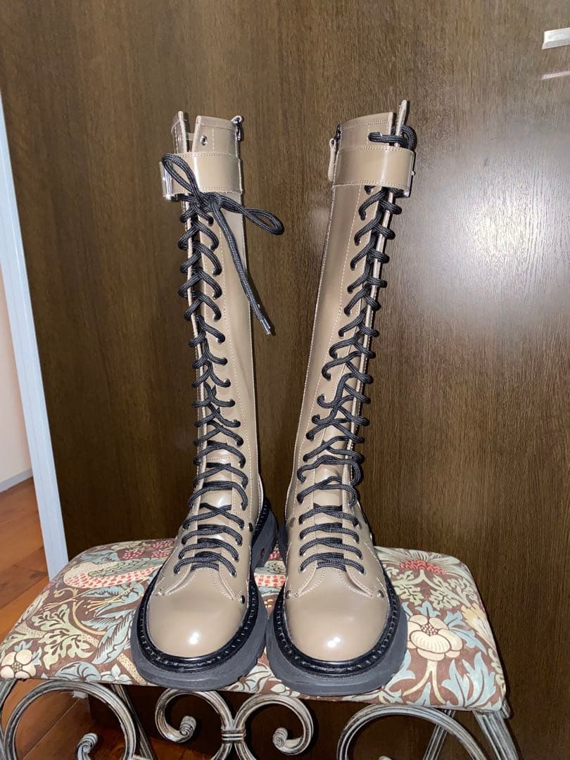 alexander mcqueen tread slick ロング　ブーツ