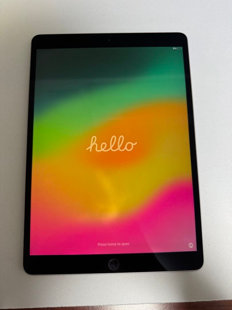 iPad pro 10.5インチ スペースグレー 本体
