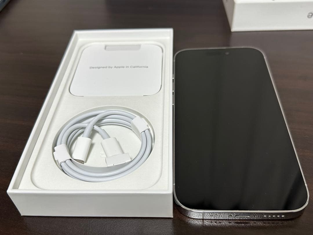 Apple iPhone 14 Pro 256GB シルバー
