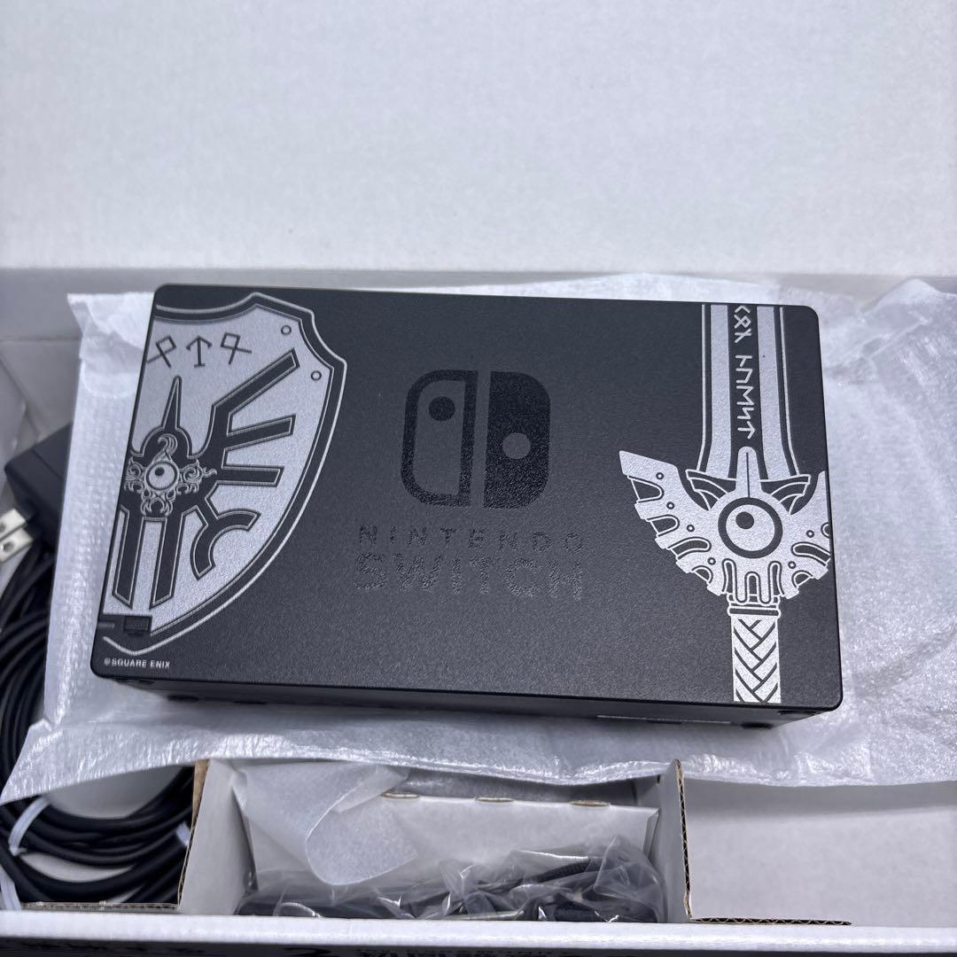 希少　Nintendo Switch ドラゴンクエストXI S ロトエディション