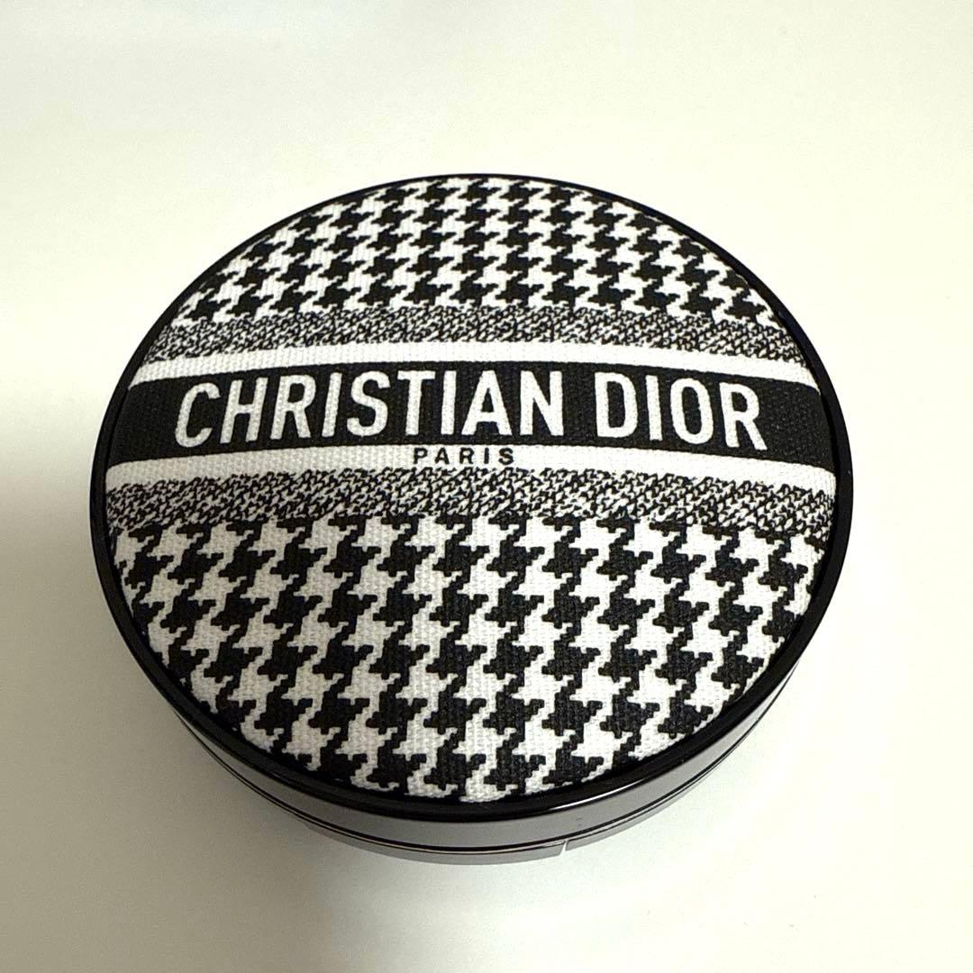 【定価¥9,130】Dior クッションファンデ 限定デザイン 千鳥格子