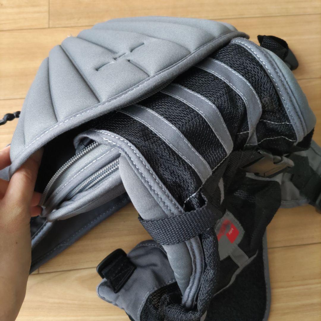 美品　ダッグワンプラス dag1 plus グレー ショルダー付ヒップシート