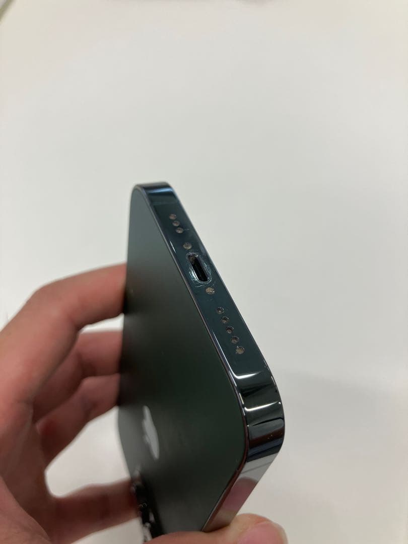 美品！iPhone13Pro 256GB アルパイングリーン➕液晶フィルム付
