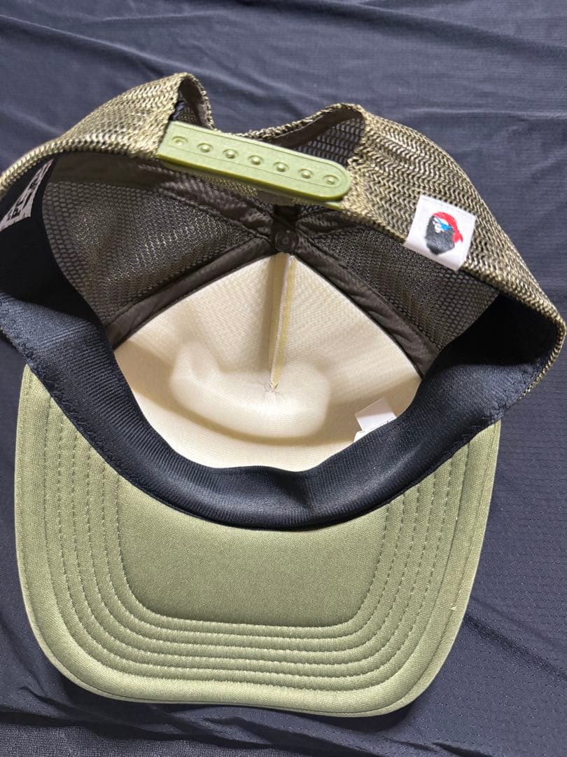 美品☆A BATHING APE パイレーツストア限定 メッシュキャップ