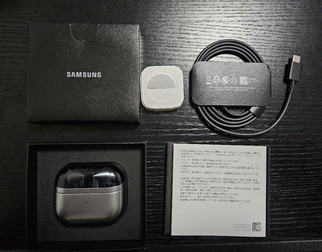 galaxy buds 3 pro（純正ケース付き）