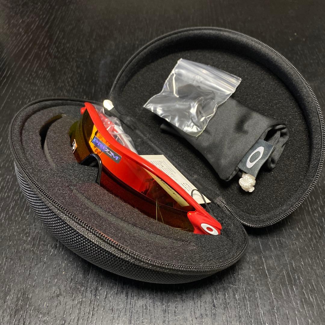 【 新品未使用品 】OAKLEY（オークリー）サングラスRADAR LOCK 赤