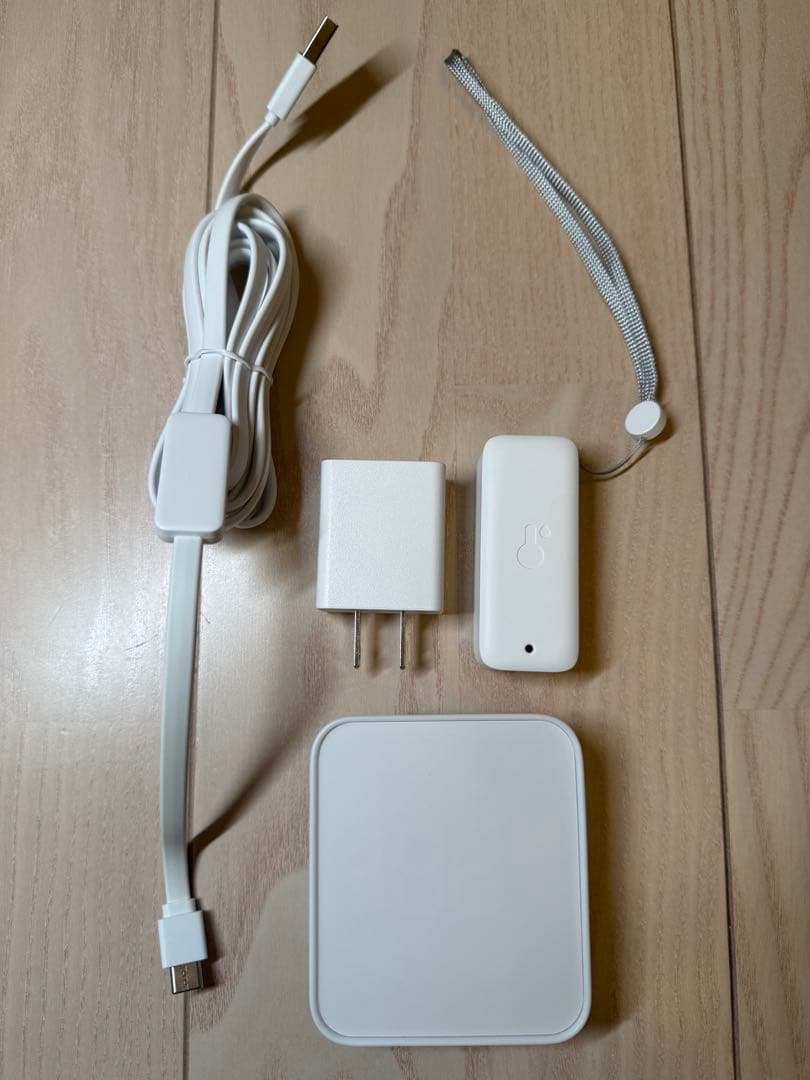 【中古美品】SwitchBot Hub2 スマートリモコン+ 防水温湿度計セット