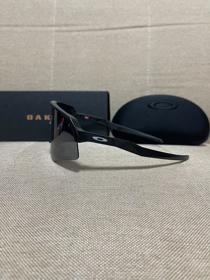OAKLEY SUTRO LIGHT SWEEP ブラック