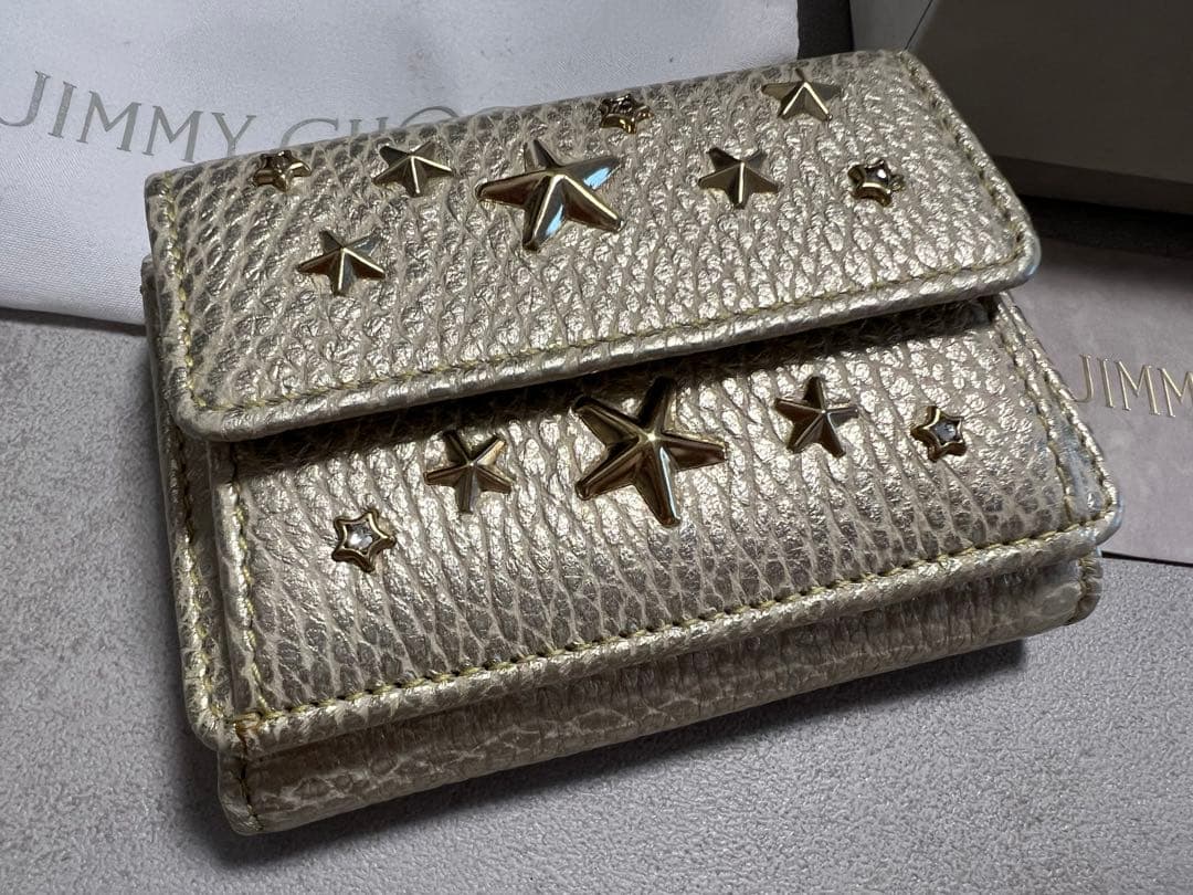 JIMMY CHOO 星型スタッズ 三つ折り財布