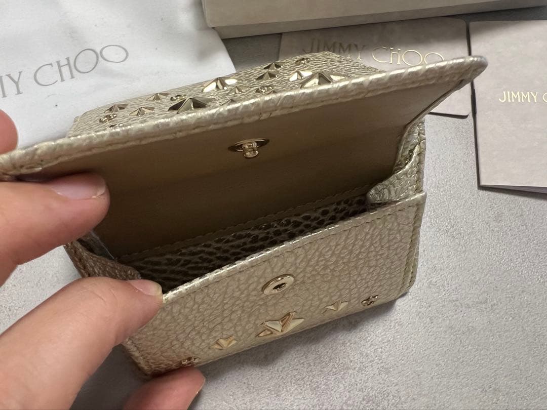 JIMMY CHOO 星型スタッズ 三つ折り財布