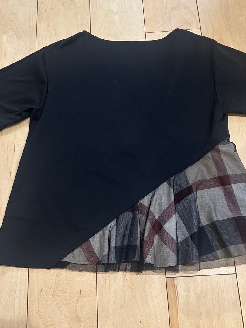 ブルーレーベルクレストブリッジ　アシンメトリックデザイン 半袖Tシャツ